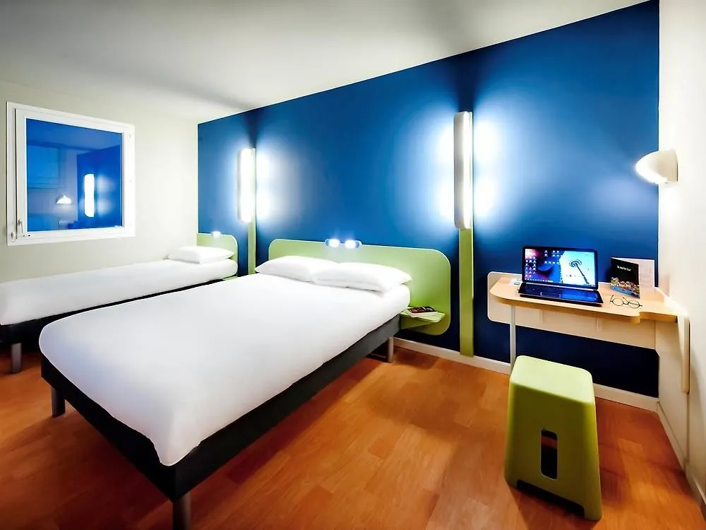 Ibis Styles Brest Centre Port Hotel