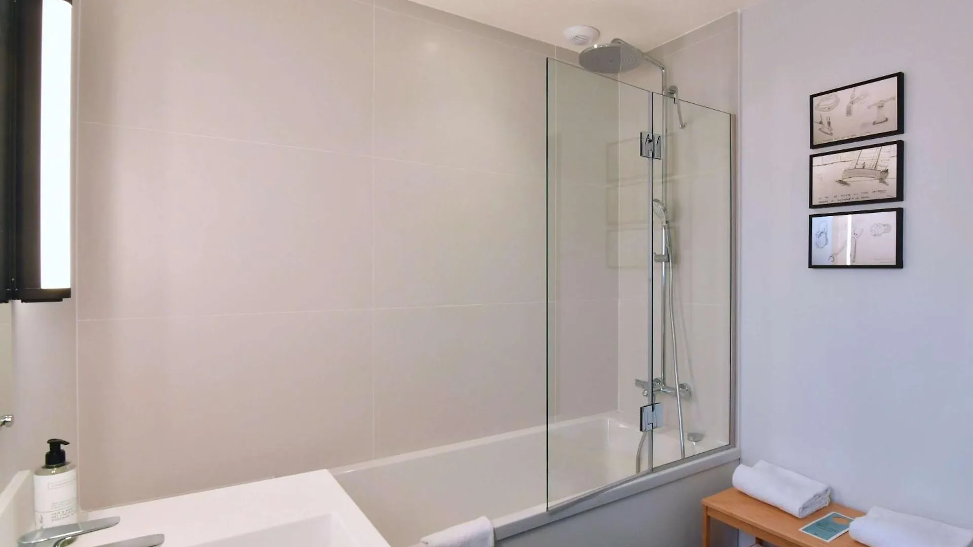 Ibis Styles Brest Centre Port Otel