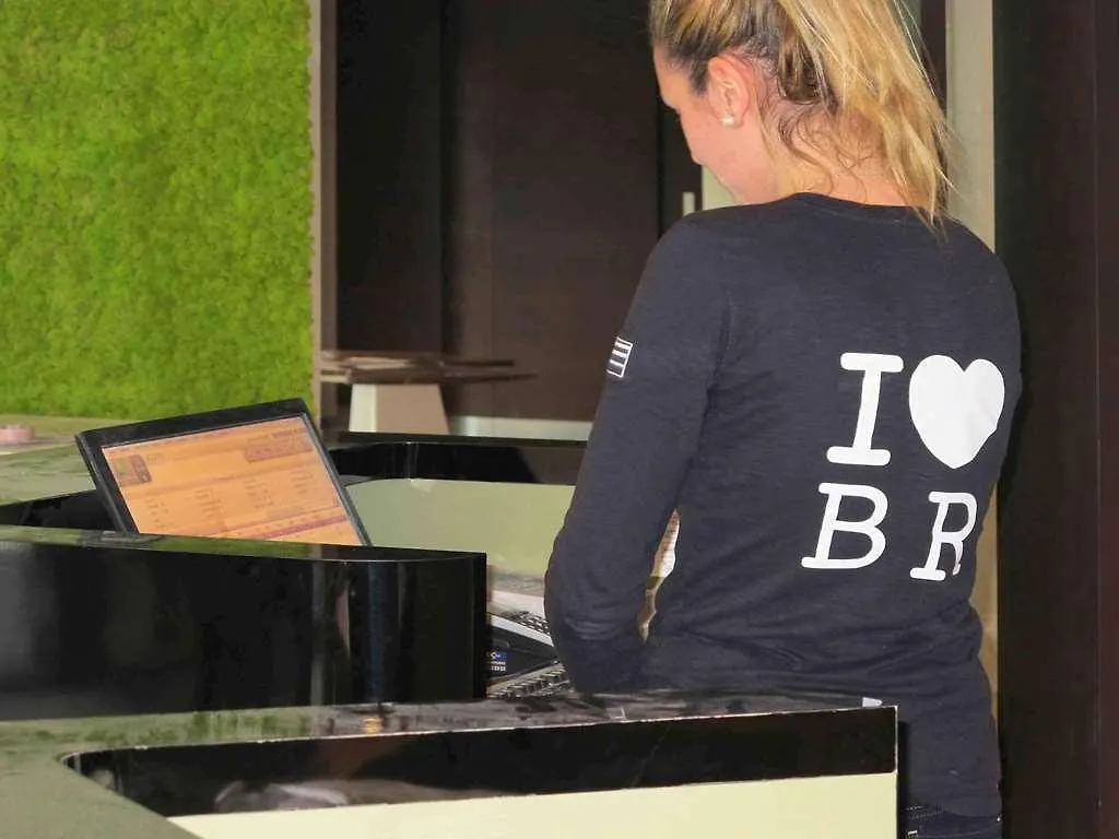 Ibis Styles Brest Centre Port Otel